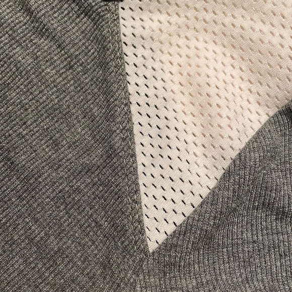 Blanc Noir | mesh shoulder, long sleeved crop top - Picture 4 of 12